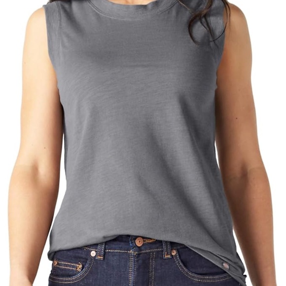 NWT Dickies Women's Muscle Tank Shirt with Full Shoulder Coverage - Picture 2 of 5